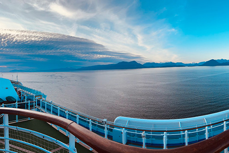 A beautiful scene from a cruise ship in Alaska.